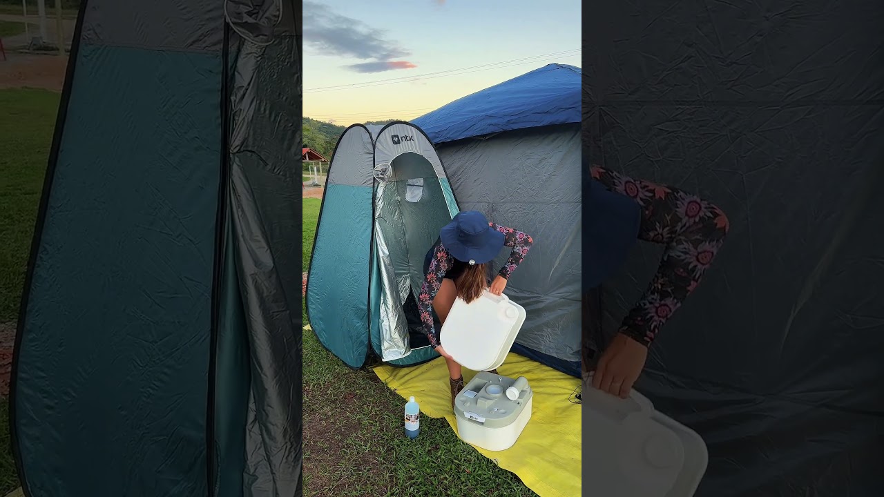 Banheiro de camping da NTK montado e em uso