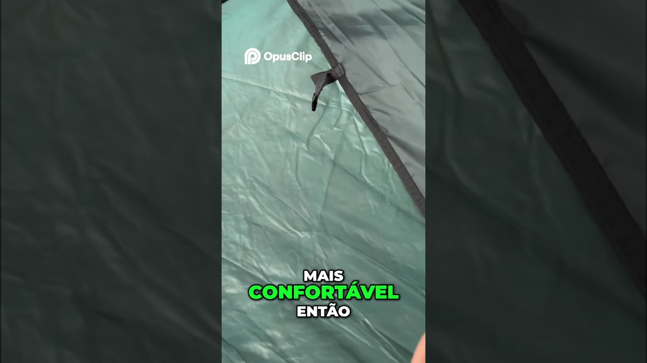 Barraca de praia com proteção UV 50 e ventilação em uso na areia