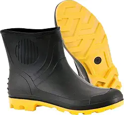 Bota de PVC Vonder preta com cano 3/4 e detalhes amarelos
