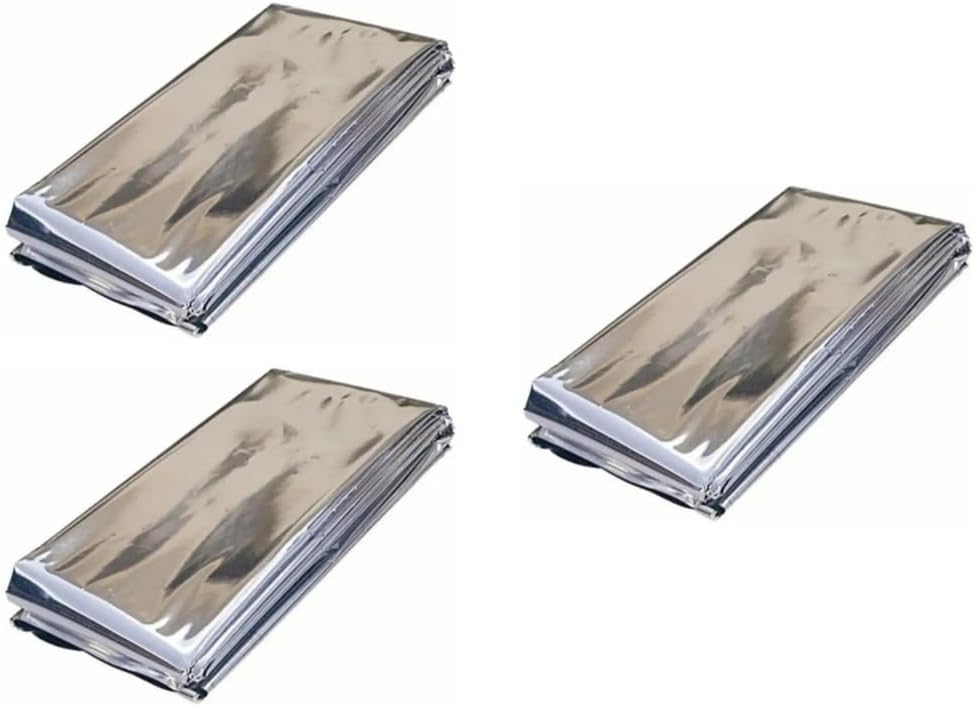 Kit com três mantas térmicas aluminizadas de 2,10 por 1,40 metro